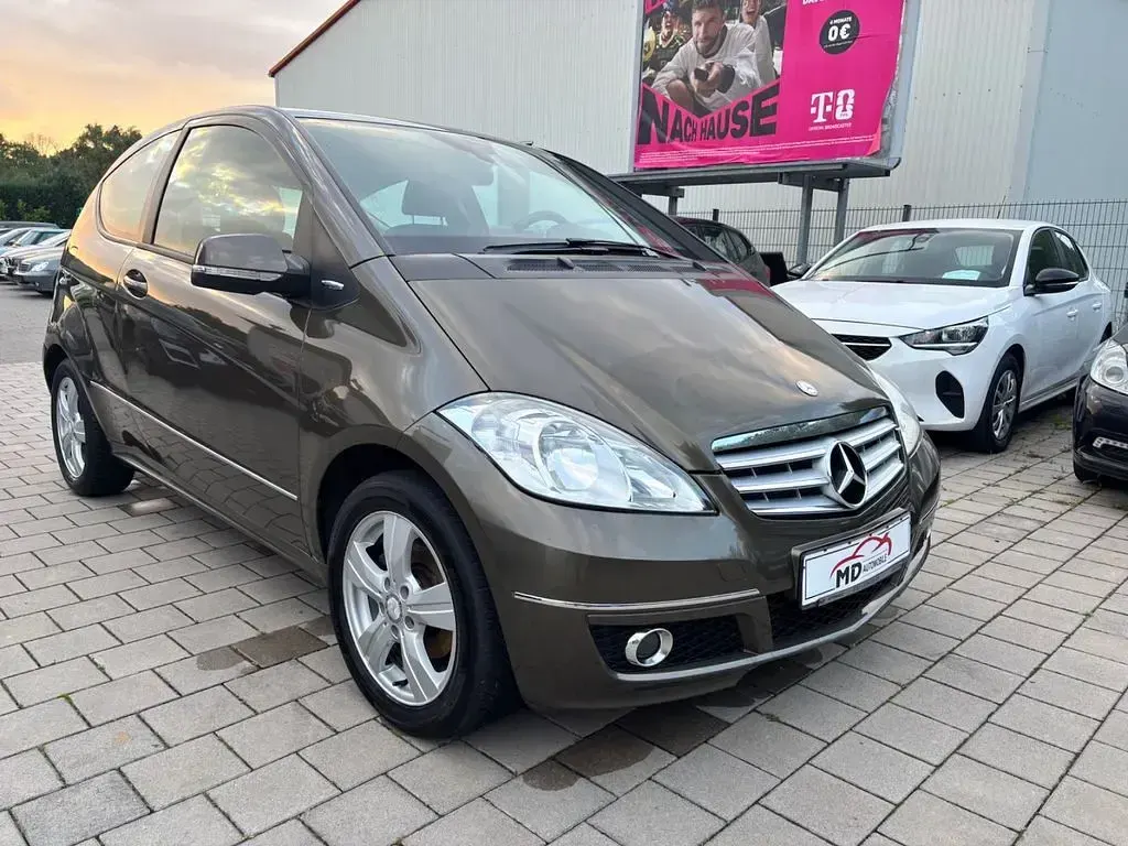 Gebraucht Mercedes A150 95 PS (69 kW) 2009 Braun Limousine