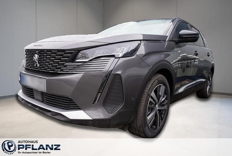 Gebraucht Peugeot 5008 Allure 131 PS (96 kW) 2025 Van / Kleinbus