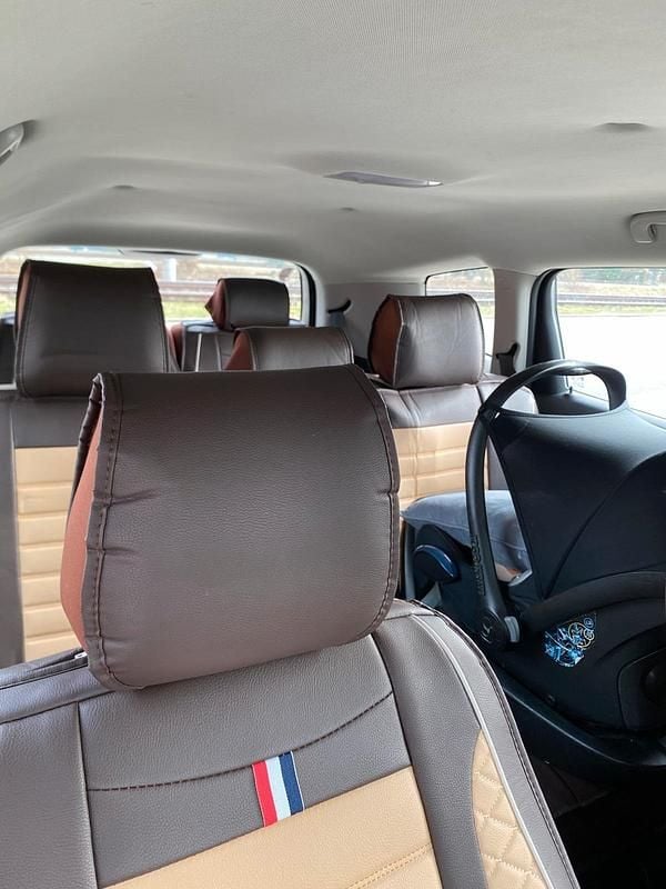 Gebraucht Chevrolet Orlando LT 163 PS (119 kW) 2012 Schwarz Van / Kleinbus