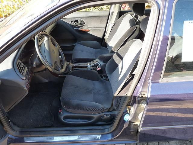 Gebraucht Ford Mondeo Ghia 116 PS (85 kW) 1995 Blau metallic Limousine