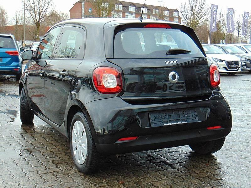 Usado Smart ForFour 71 HP (52 kW) 2018 Preto Citadino
