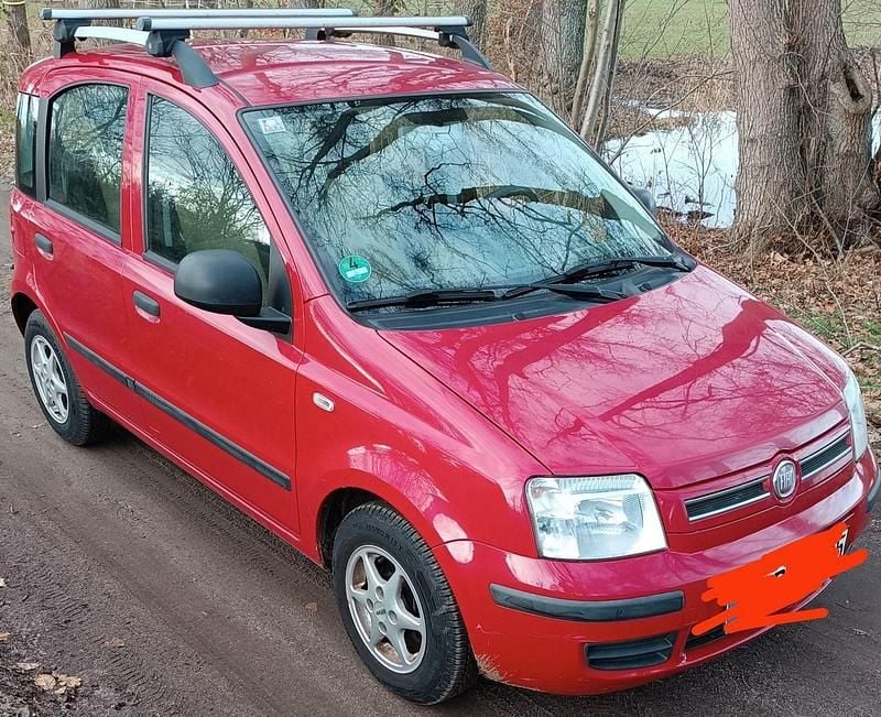 Rot Gebraucht 2010 Fiat Panda Kleinwagen | 1.600 € (Guter Preis) - Bild 1/4