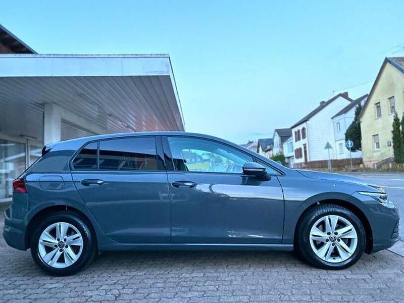 Gebraucht VW Golf VIII 150 PS (110 kW) 2020 Andere Limousine