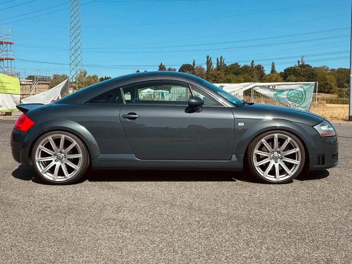 Gebraucht Audi TT Exclusive 265 PS (194 kW) 2004 Andere farben Coupé