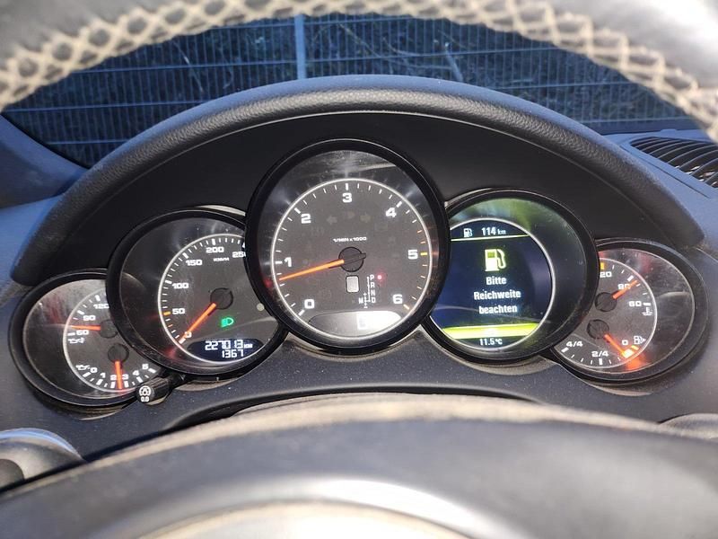 Gebraucht Porsche Cayenne 245 PS (180 kW) 2013 Schwarz SUV