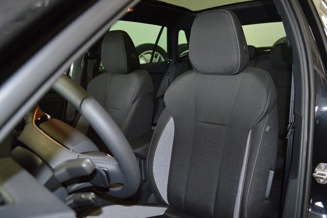 Gebraucht Skoda Kamiq Selection 150 PS (110 kW) 2024 Schwarzmagic perleffekt SUV
