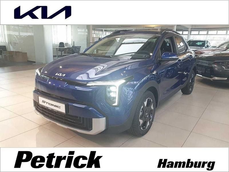 Blau Neu 2025 Kia Stonic Vision SUV | 23.990 € (Etwas zu teuer) - Bild 1/4