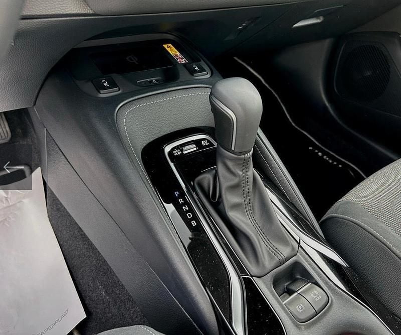 Gebraucht Toyota Corolla 162 PS (119 kW) 2025 Grau Kombi