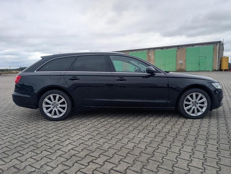 Gebraucht Audi A6 177 PS (130 kW) 2012 Schwarz Kombi