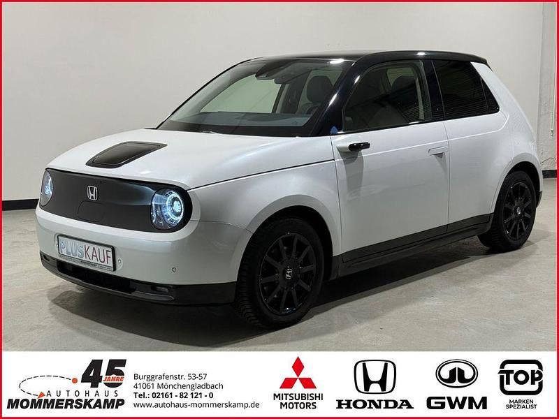 Weiss Gebraucht 2021 Honda e Kleinwagen | 15.880 € (Superpreis) - Bild 1/4