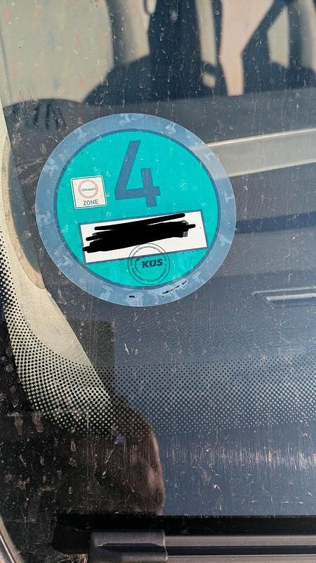 Gebraucht VW Caddy 70 PS (51 kW) 2010 Weiß Van / Kleinbus