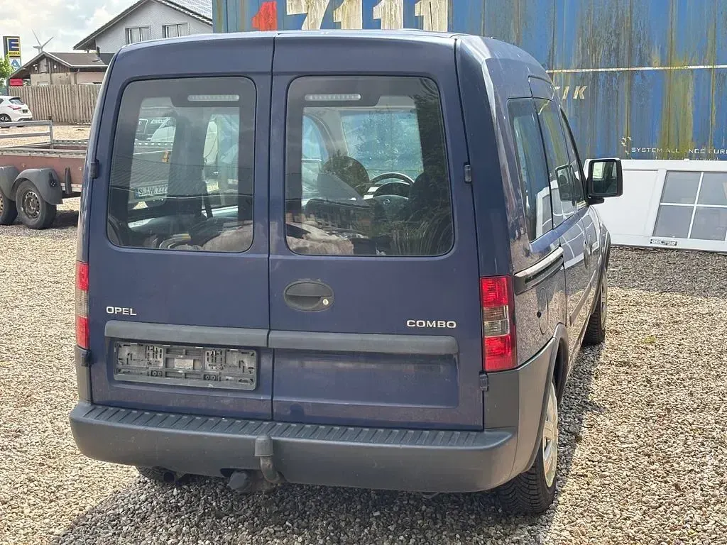 Gebraucht Opel Combo 90 PS (66 kW) 2005 Blau Van / Kleinbus