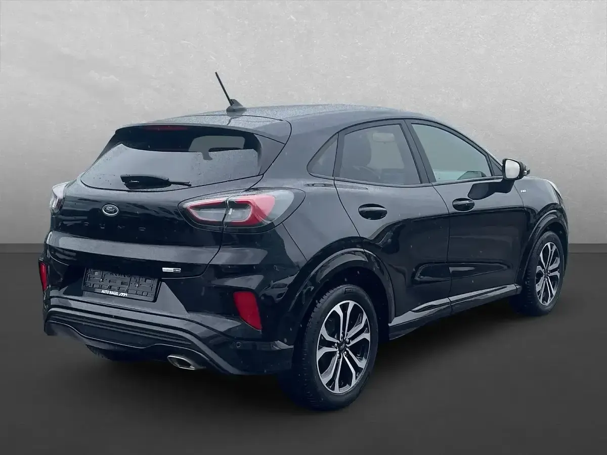 Second-hand Ford Puma ST-Line 125 CP (91 kW) 2022 Negru SUV