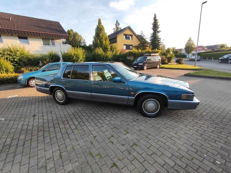 Blau Gebraucht 1990 Cadillac Deville Kombi | 6.499 € - Bild 1/4