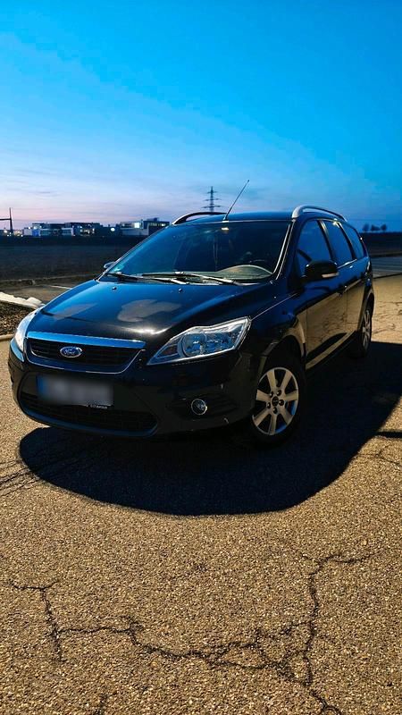 Gebraucht Ford Focus 125 PS (91 kW) 2009 Schwarz Kombi