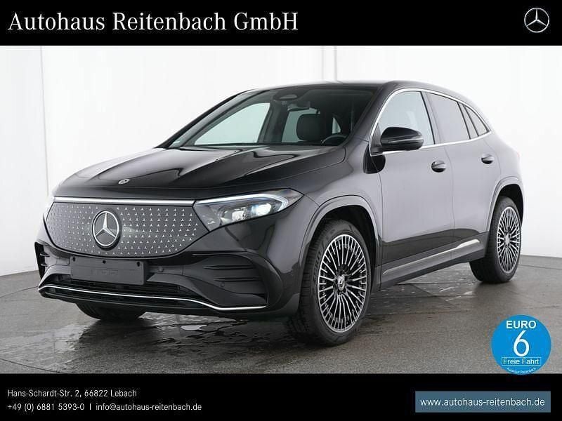Lack kosmosschwarz Gebraucht 2024 Mercedes EQA250+ AMG SUV | 38.879 € (Guter Preis) - Bild 1/4