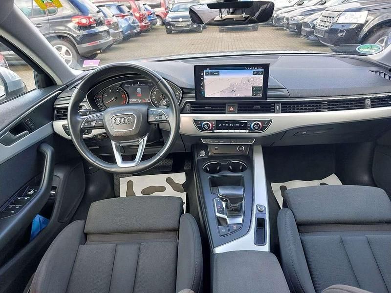 Gebraucht Audi A4 Advanced 204 PS (150 kW) 2020 Florettsilber metallic Kombi