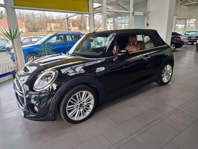 Gebraucht Mini Cooper S Cabriolet 192 PS (141 kW) 2016 Schwarz Cabrio