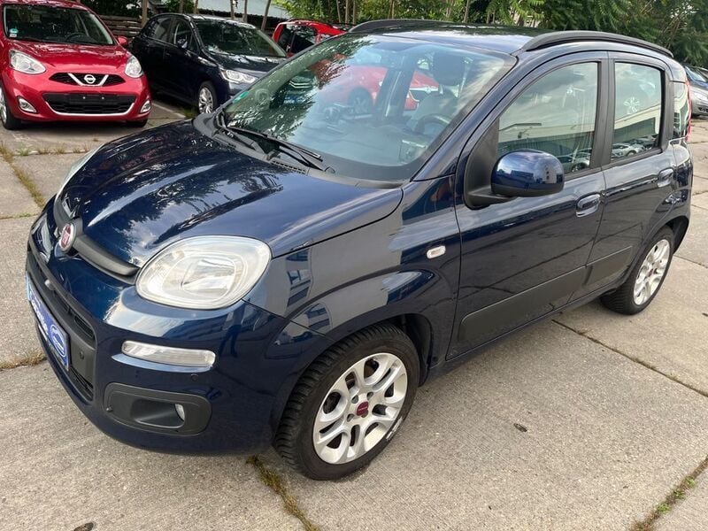 Blau Gebraucht 2014 Fiat Panda Lounge Kleinwagen | 7.990 € (Fairer Preis) - Bild 1/4