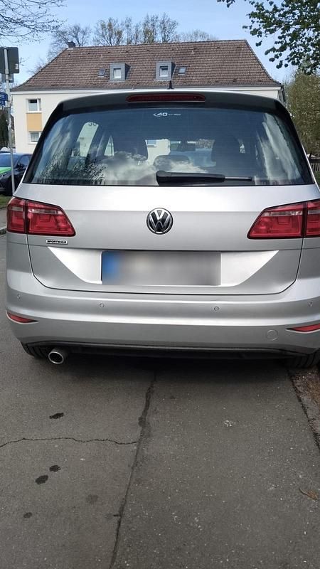 Gebraucht VW Golf VII 110 PS (80 kW) 2014 Silber Limousine