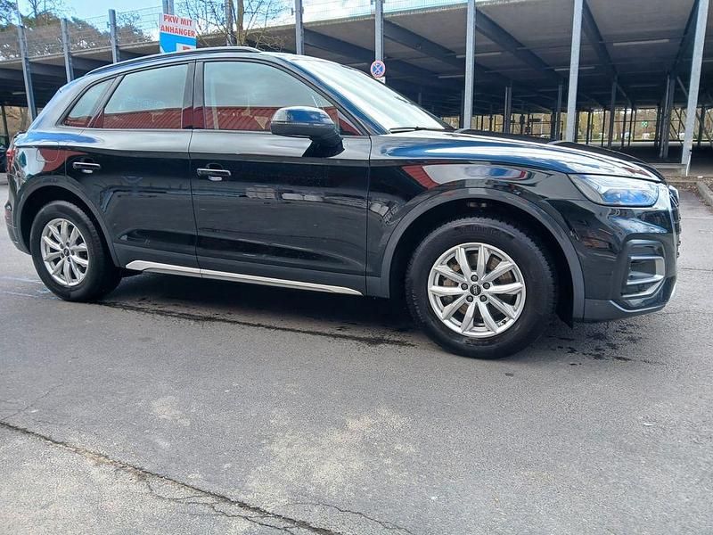 Gebraucht Audi Q5 Advanced Plus 163 PS (119 kW) 2022 Schwarz SUV