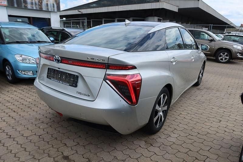 Gebraucht Toyota Mirai 154 PS (113 kW) 2018 Limousine