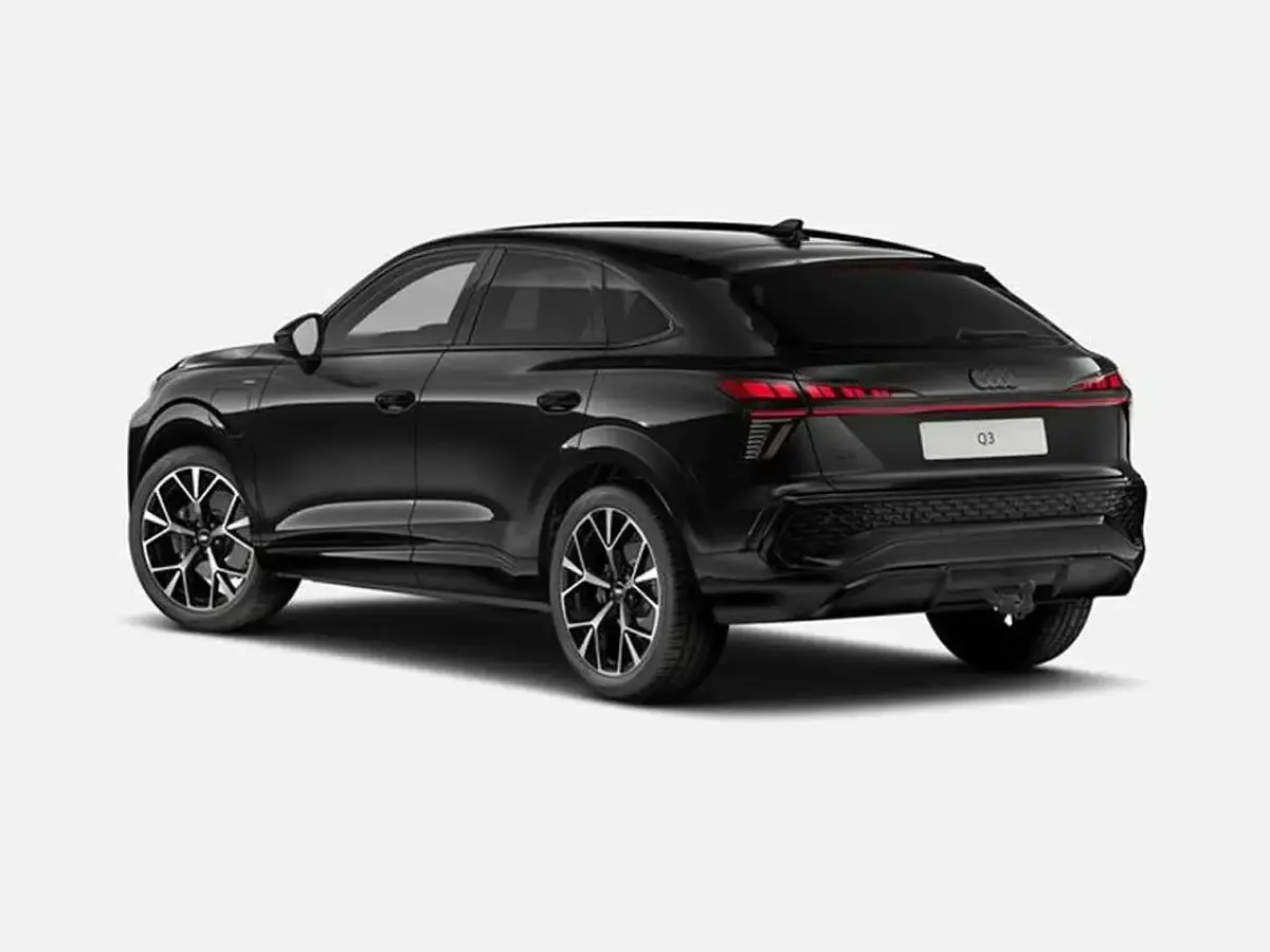 Neu Audi Q3 Sportback Sport 272 PS (200 kW) 2026 Mythosschwarz metallic SUV