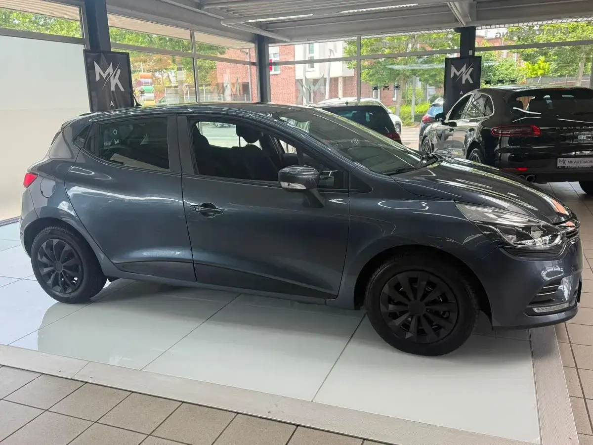 Gebraucht Renault Clio IV 76 PS (55 kW) 2019 Grau Kleinwagen