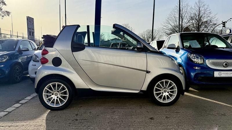 Gebraucht Smart ForTwo Cabrio Passion 71 PS (52 kW) 2009 Silber Cabrio