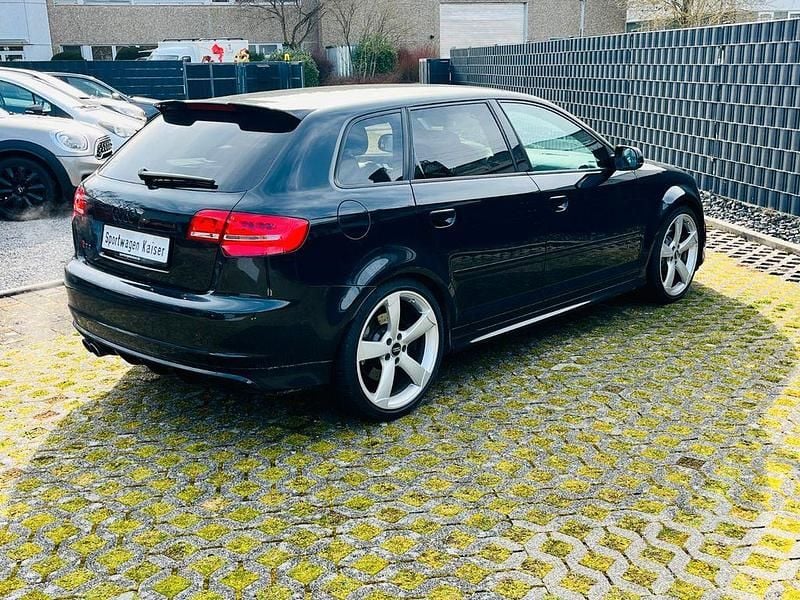 Gebraucht Audi RS3 Sport 340 PS (250 kW) 2011 Phantomschwarz perleffekt Limousine