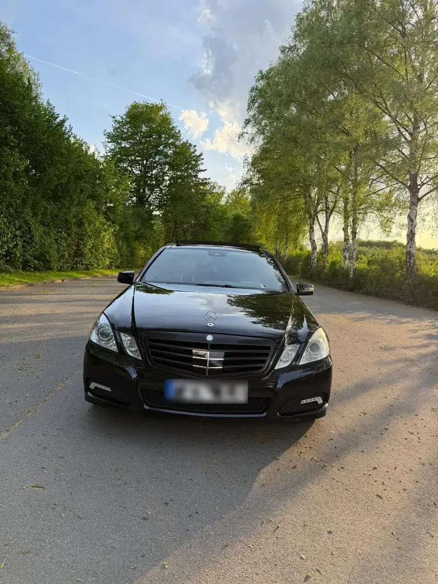 Gebraucht Mercedes E350 310 PS (228 kW) 2009 Limousine