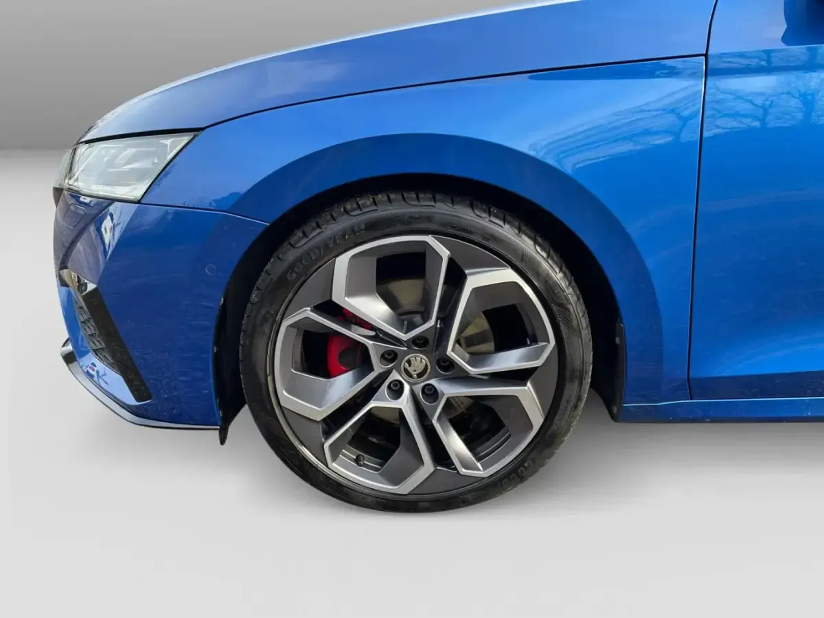 Gebraucht Skoda Octavia RS 200 PS (147 kW) 2023 Blau Kombi