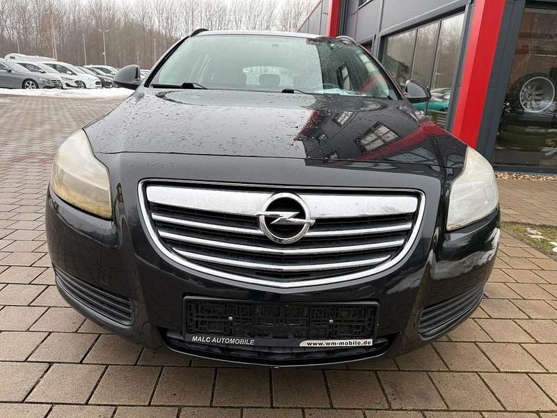 Second-hand Opel Insignia Selection 131 CP (96 kW) 2012 Negru Break