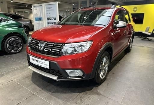 Rot Gebraucht 2020 Dacia Logan MCV Stepway Kombi | 11.990 € (Fairer Preis) - Bild 1/4