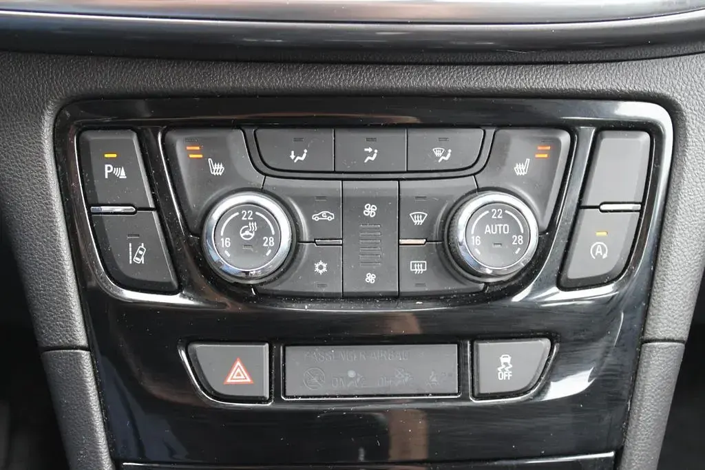 Gebraucht Opel Mokka X Active 140 PS (102 kW) 2017 Schwarz SUV