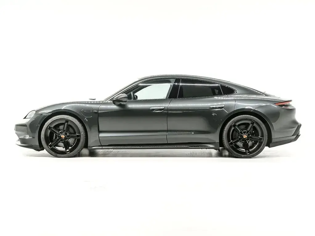 Gebraucht Porsche Taycan 300 kW (408 PS) 2025 Grau Limousine