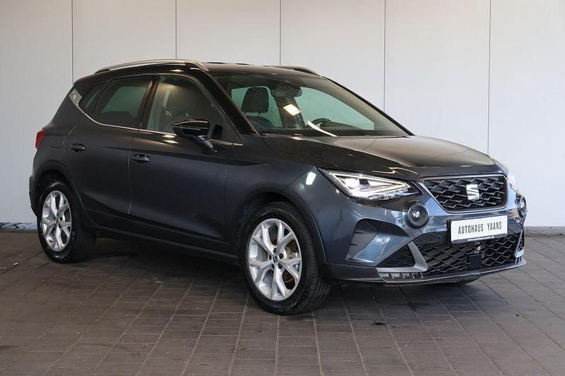 Gebraucht Seat Arona FR 95 PS (69 kW) 2023 Grau SUV