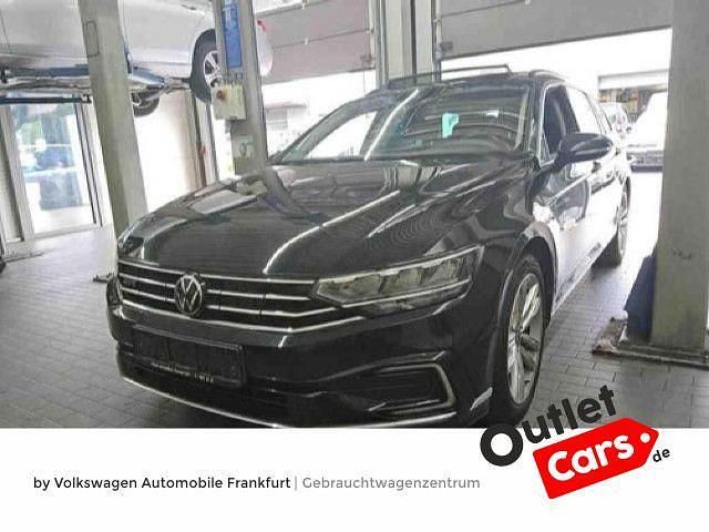 Schwarz Gebraucht 2022 VW Passat GTE Kombi | 20.980 € (Fairer Preis) - Bild 1/3