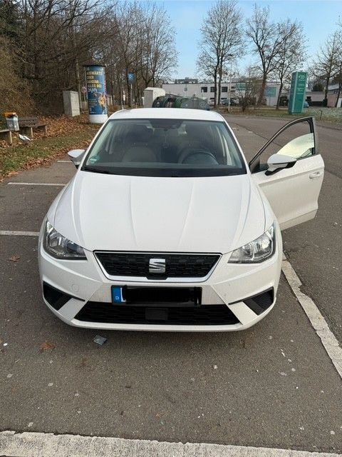 Weiß Gebraucht 2019 Seat Ibiza Kleinwagen | 10.800 € (Fairer Preis) - Bild 1/4