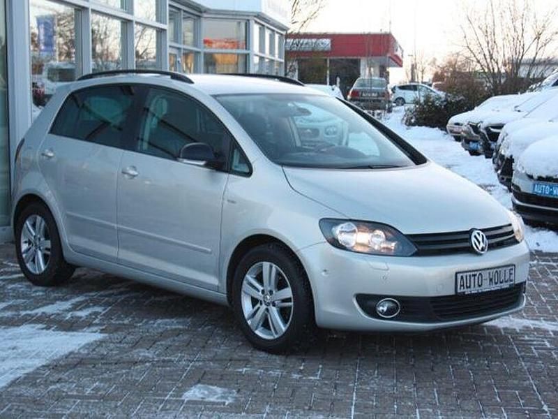 Andere Gebraucht 2012 VW Golf VII Match Limousine | 7.950 € (Fairer Preis) - Bild 1/4