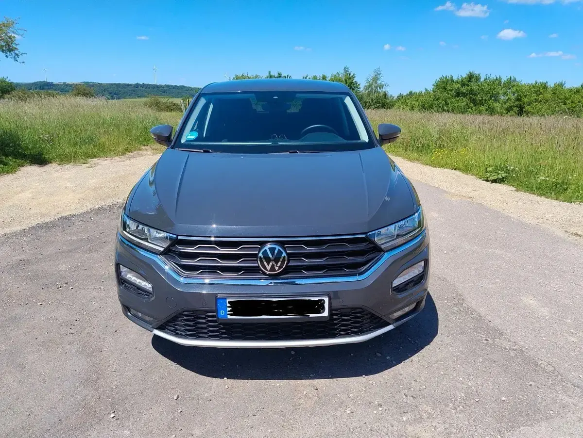 Gebraucht VW T-Roc Active 150 PS (110 kW) 2021 Grau SUV