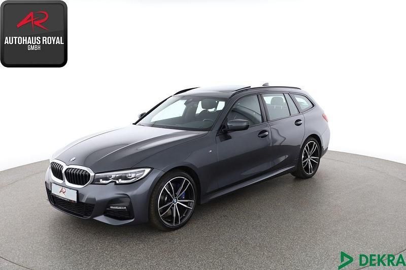 Grau Gebraucht 2021 BMW 330 M Sport Kombi | 35.880 € (Guter Preis) - Bild 1/4