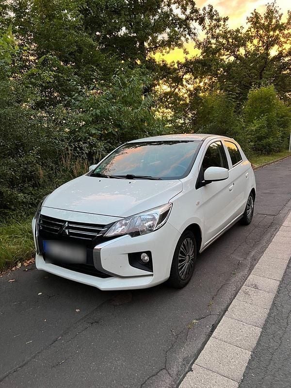 Weiß Gebraucht 2021 Mitsubishi Space Star Kleinwagen | 7.400 € (Fairer Preis) - Bild 1/4