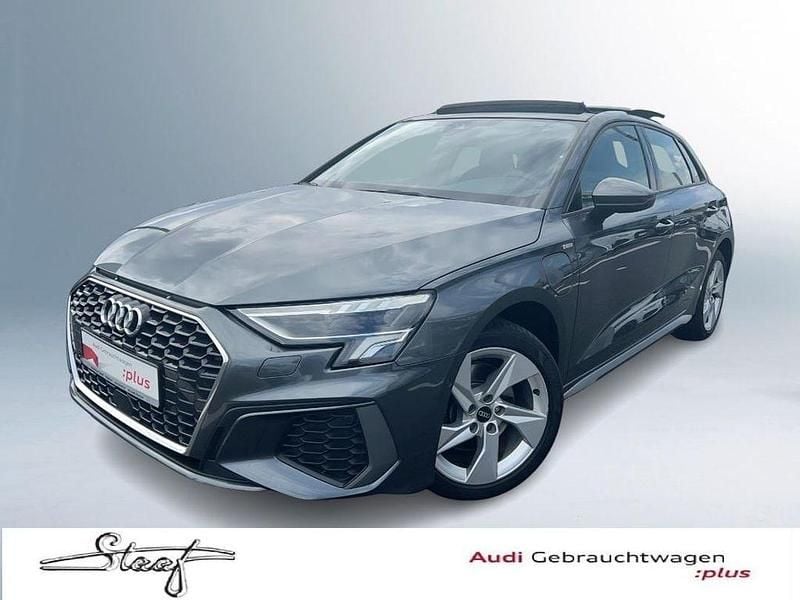 Daytonagrau perleffekt Gebraucht 2021 Audi A3 Sportback e-tron Design Limousine | 27.990 € (Teuer) - Bild 1/4