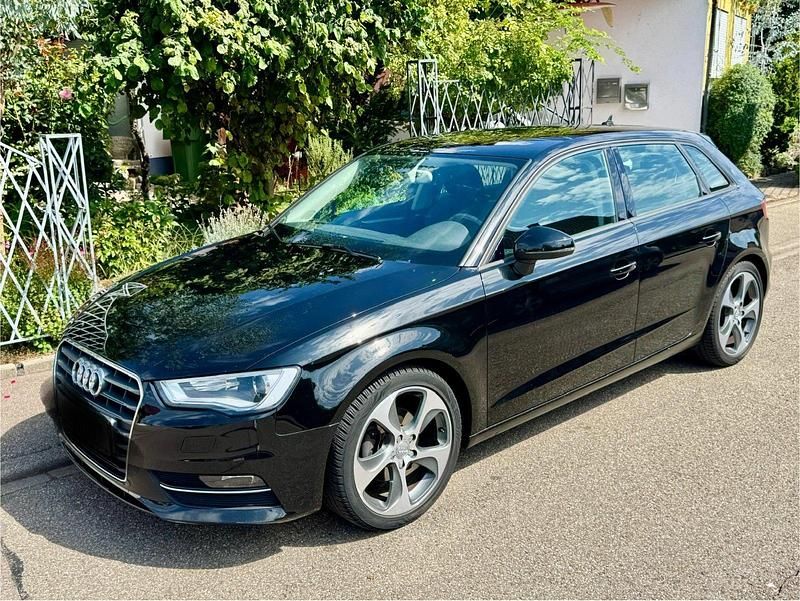 Schwarz Gebraucht 2014 Audi A3 Ambition Kombi | 10.200 € (Fairer Preis) - Bild 1/4