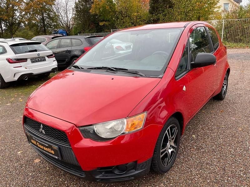 Rot Gebraucht 2009 Mitsubishi Colt Inform Kleinwagen | 2.799 € (Fairer Preis) - Bild 1/4