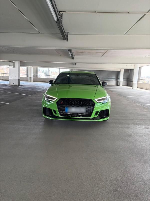 Gebraucht Audi RS3 400 PS (294 kW) 2020 Grün Limousine