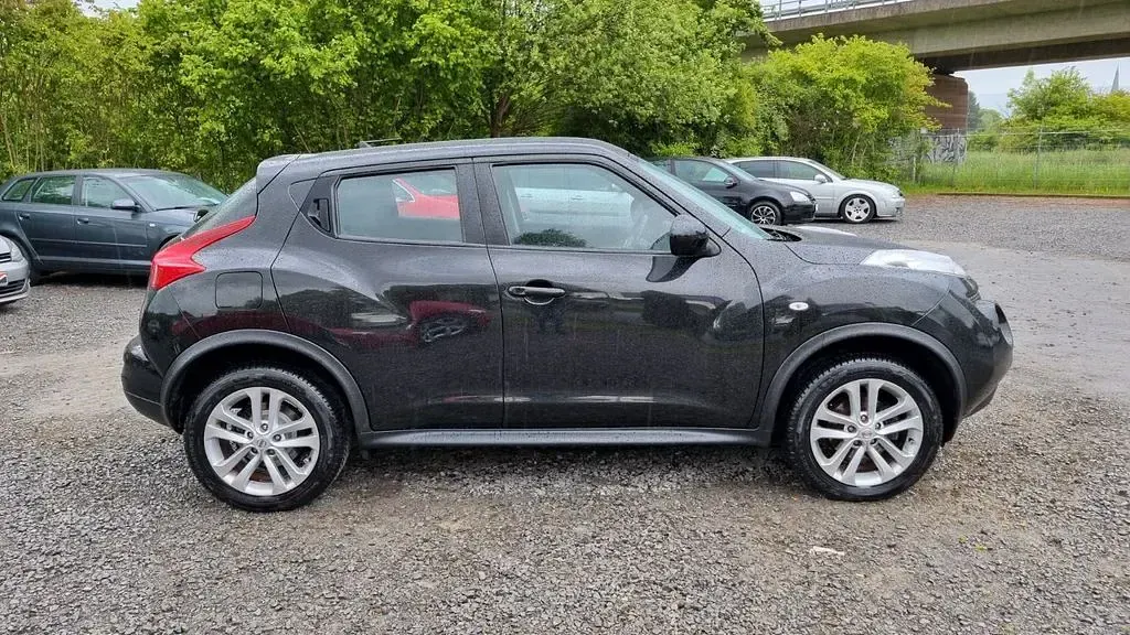 Gebraucht Nissan Juke Visia 117 PS (86 kW) 2013 Schwarz SUV