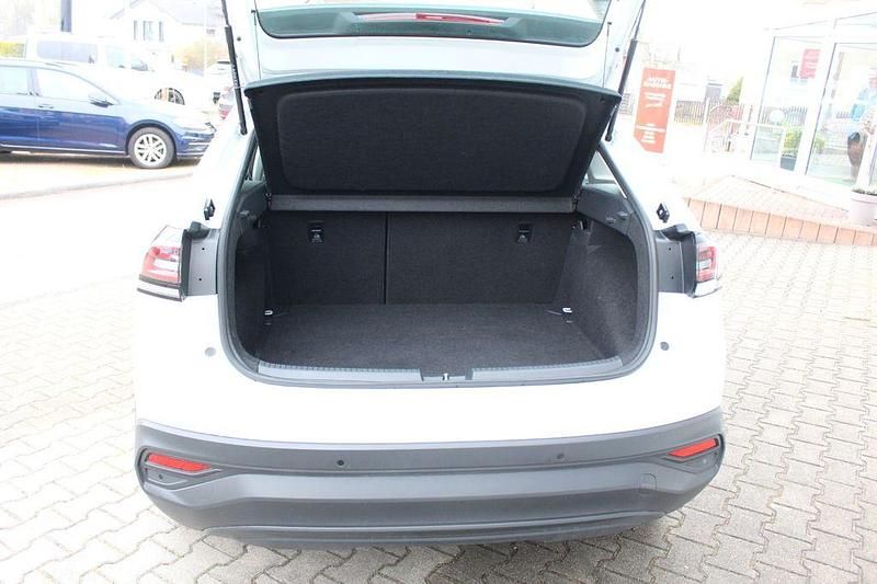 Gebraucht VW Taigo 110 PS (80 kW) 2023 Weiß SUV