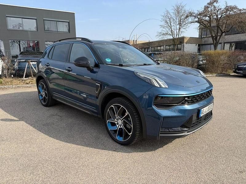 Gebraucht Lynk & Co 01 261 PS (191 kW) 2023 Blau SUV
